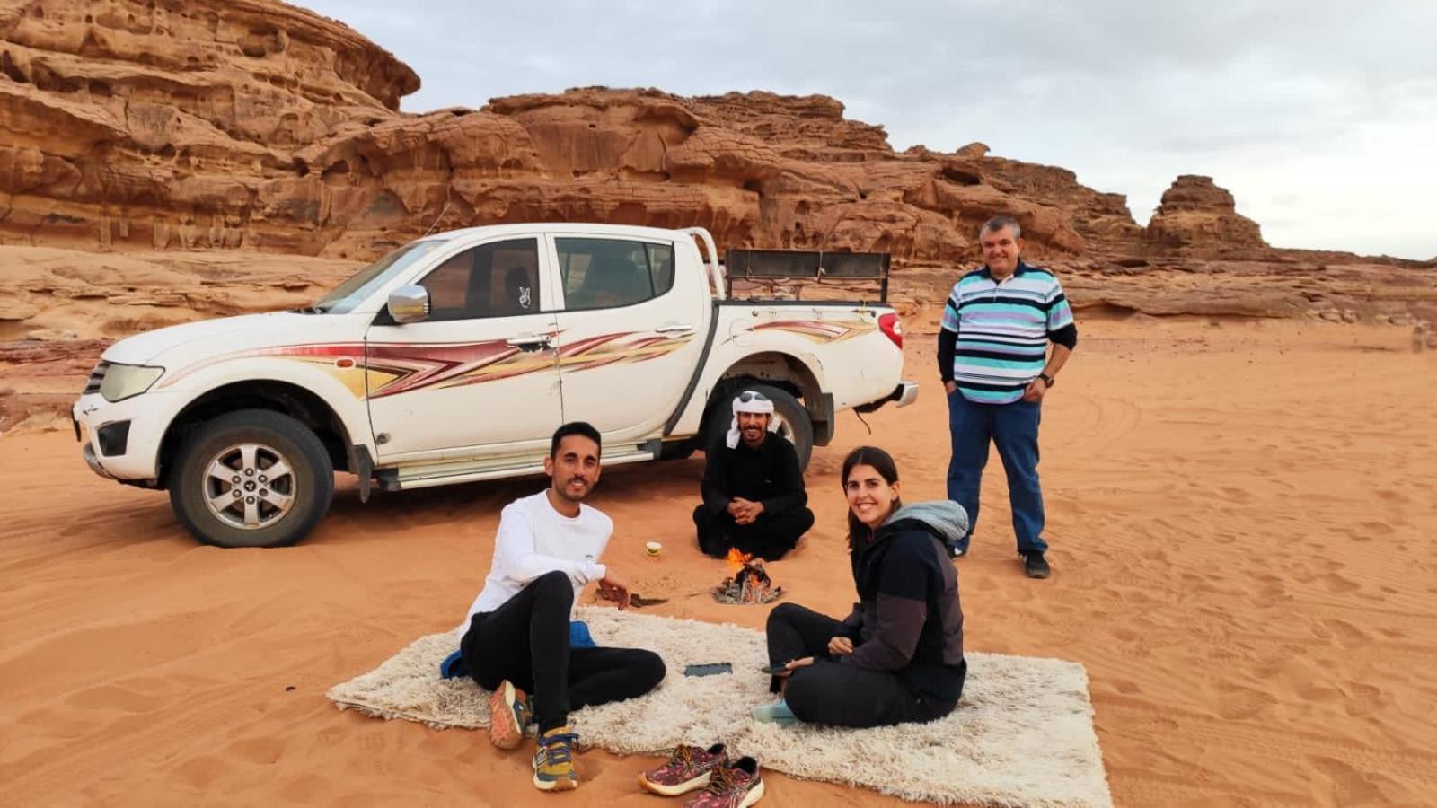 Wadi Rum Camp Ngoại thất bức ảnh