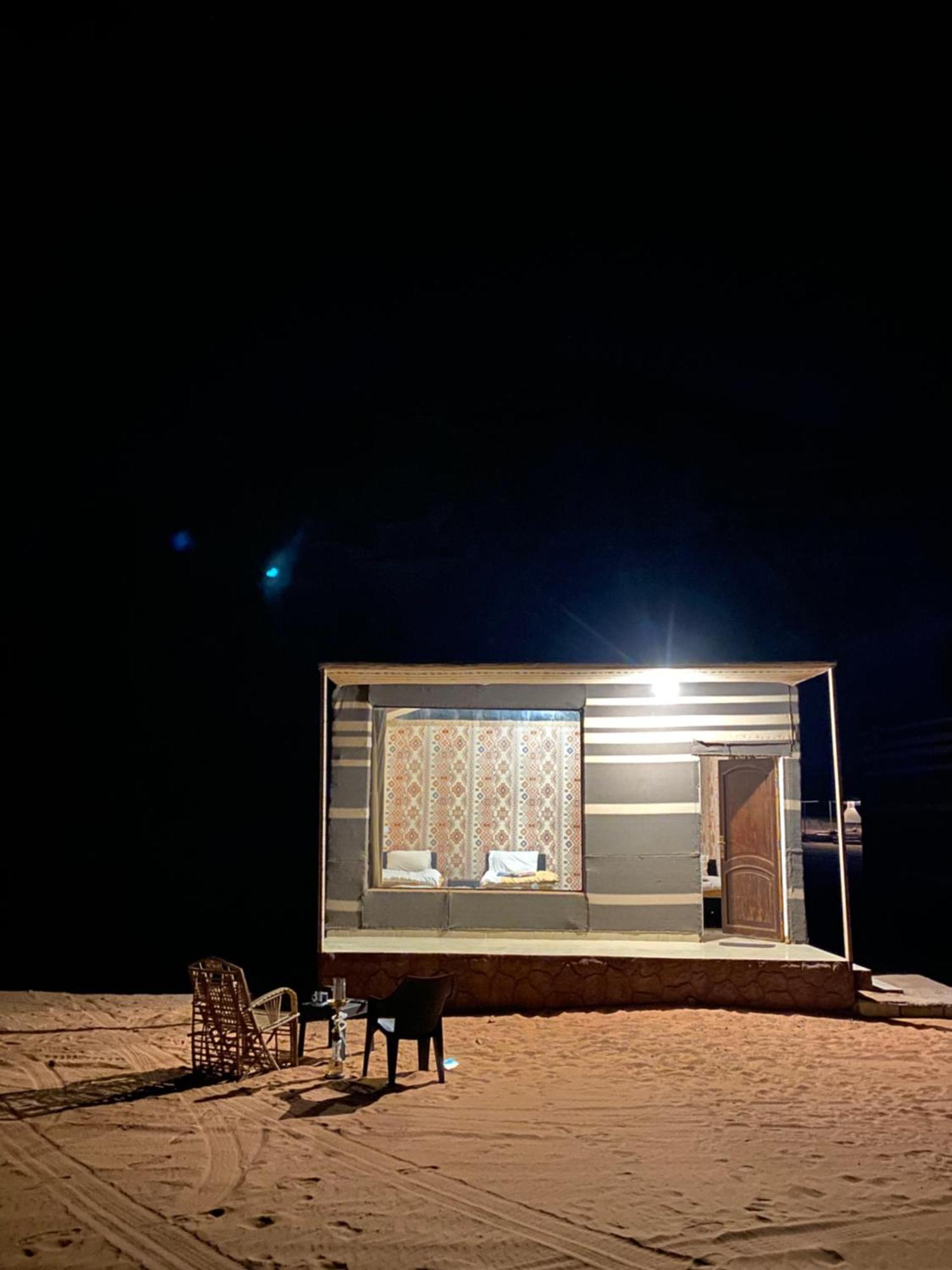 Wadi Rum Camp Ngoại thất bức ảnh