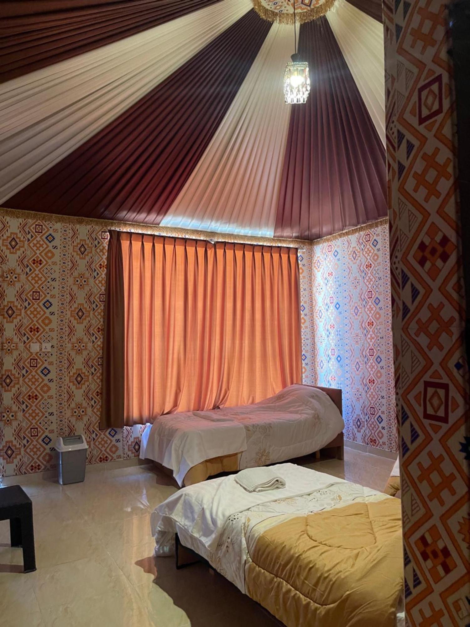 Wadi Rum Camp Ngoại thất bức ảnh