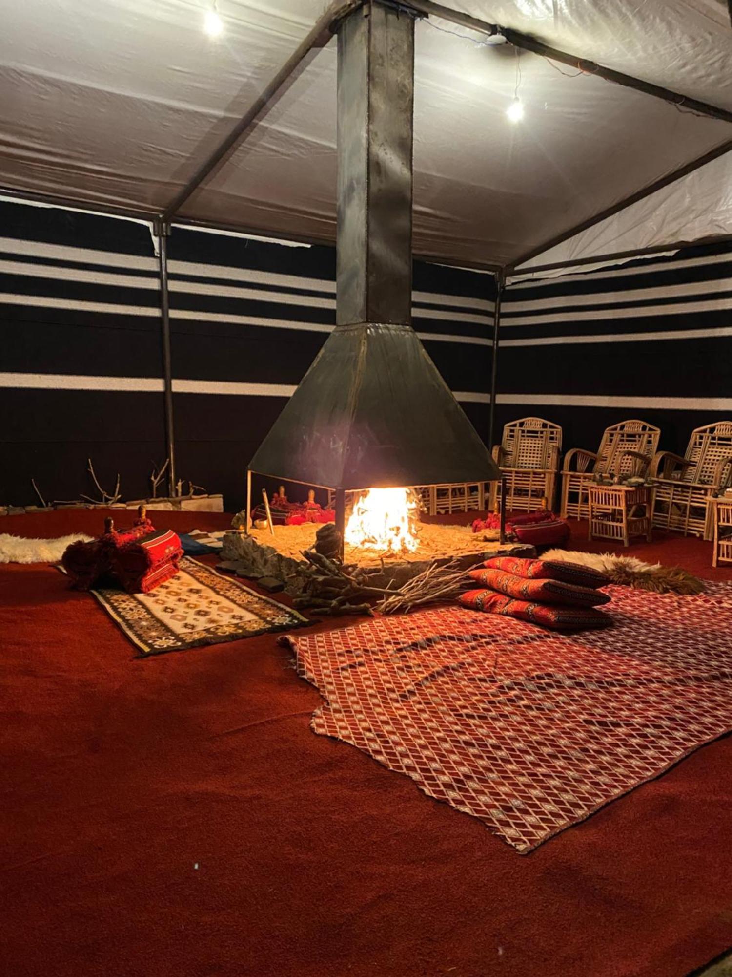 Wadi Rum Camp Ngoại thất bức ảnh